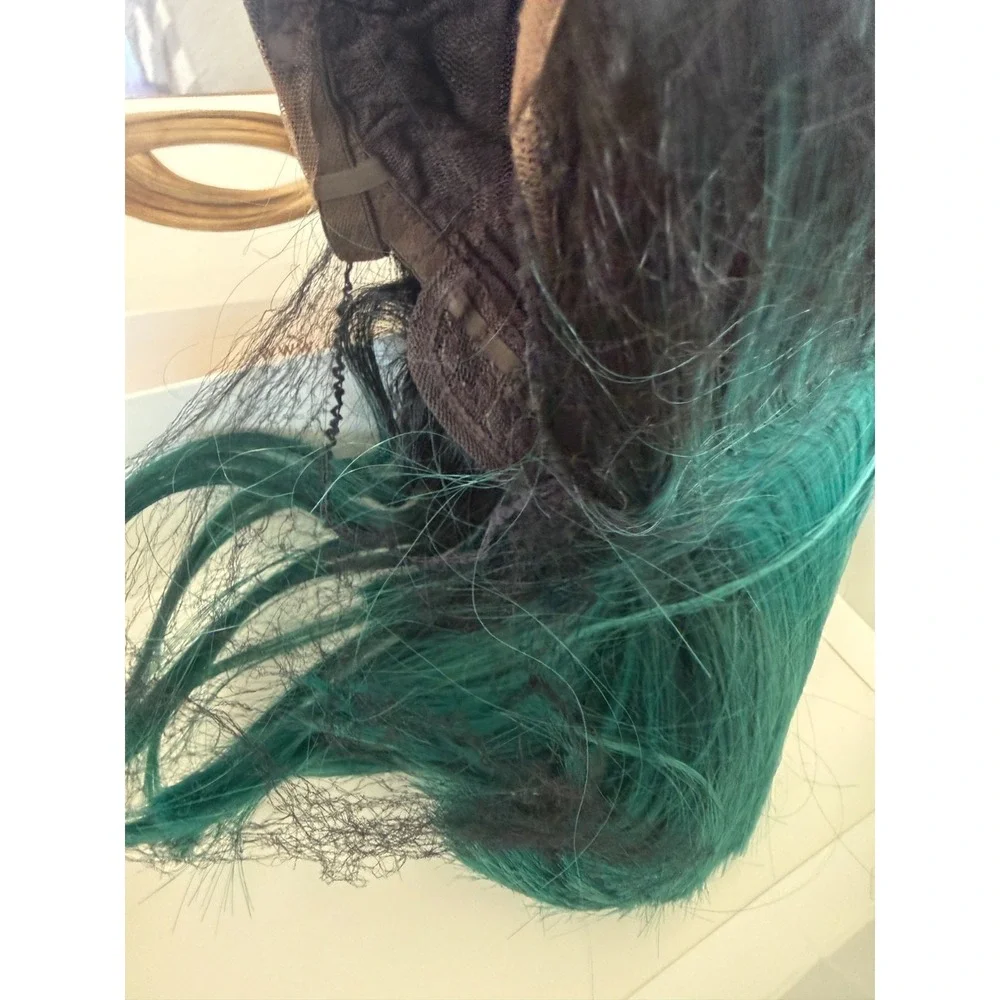 Emerald Velvet Dark Emerald Green Bob Straight Synthetic Lace Front Wig